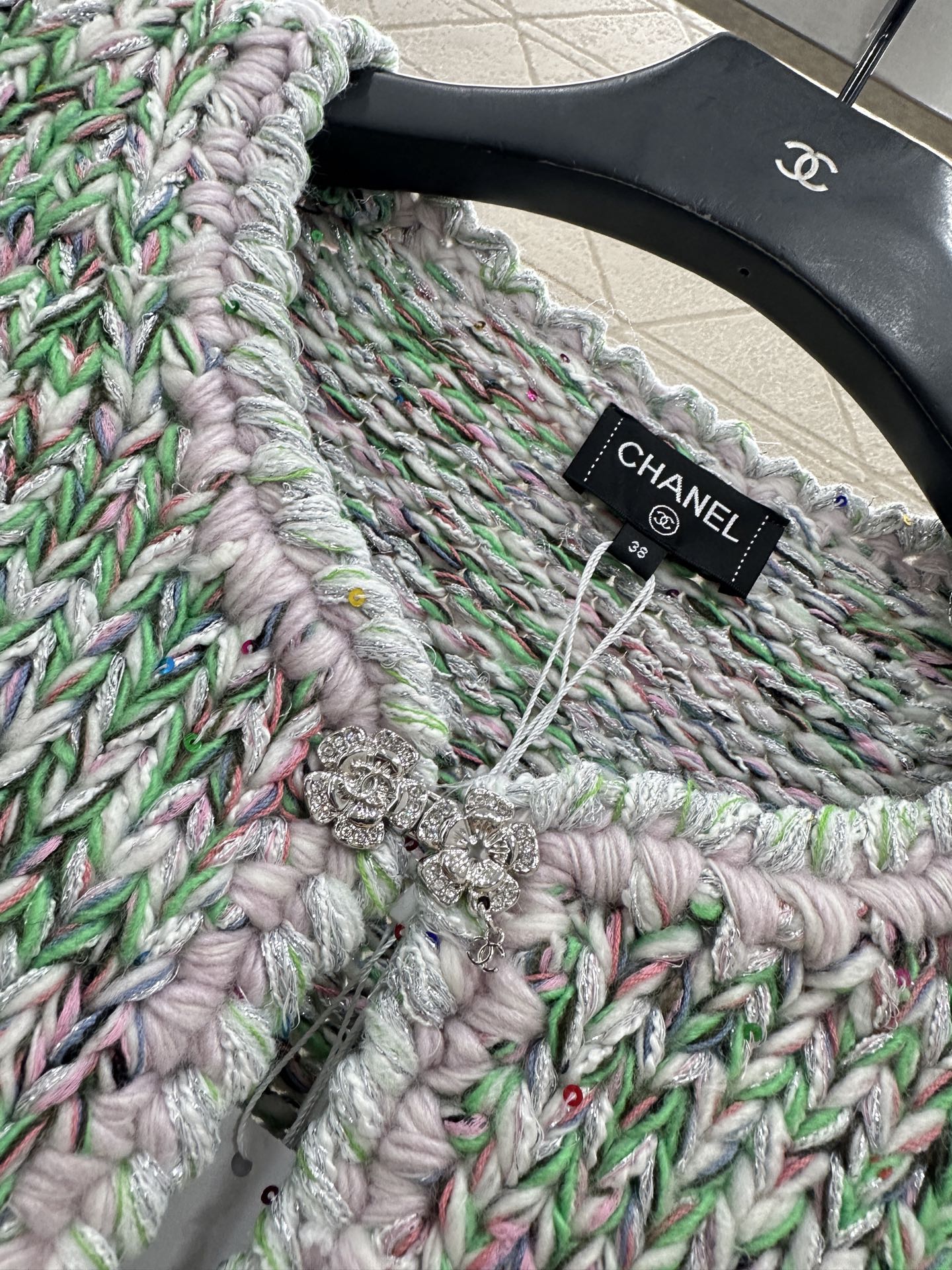 Handmade edge tied knitted cardigan