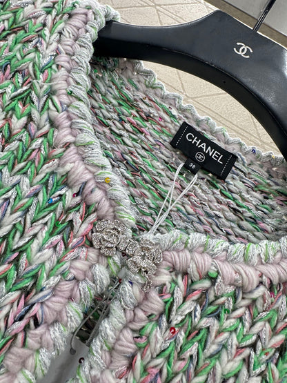 Handmade edge tied knitted cardigan