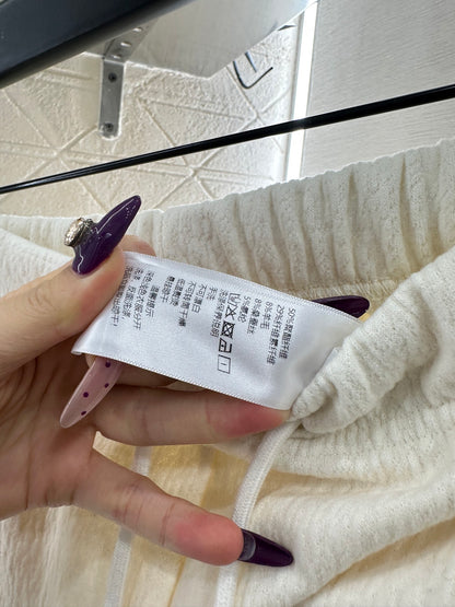 Plucked letter high waist wide leg pants