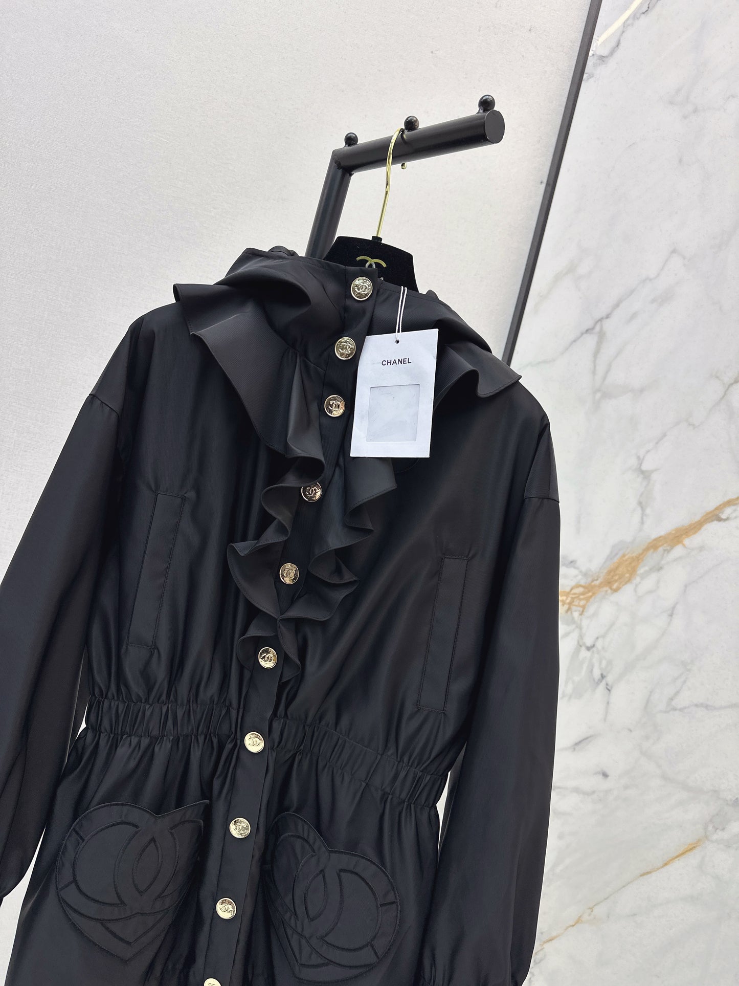 Lotus leaf lace hooded nylon jacket