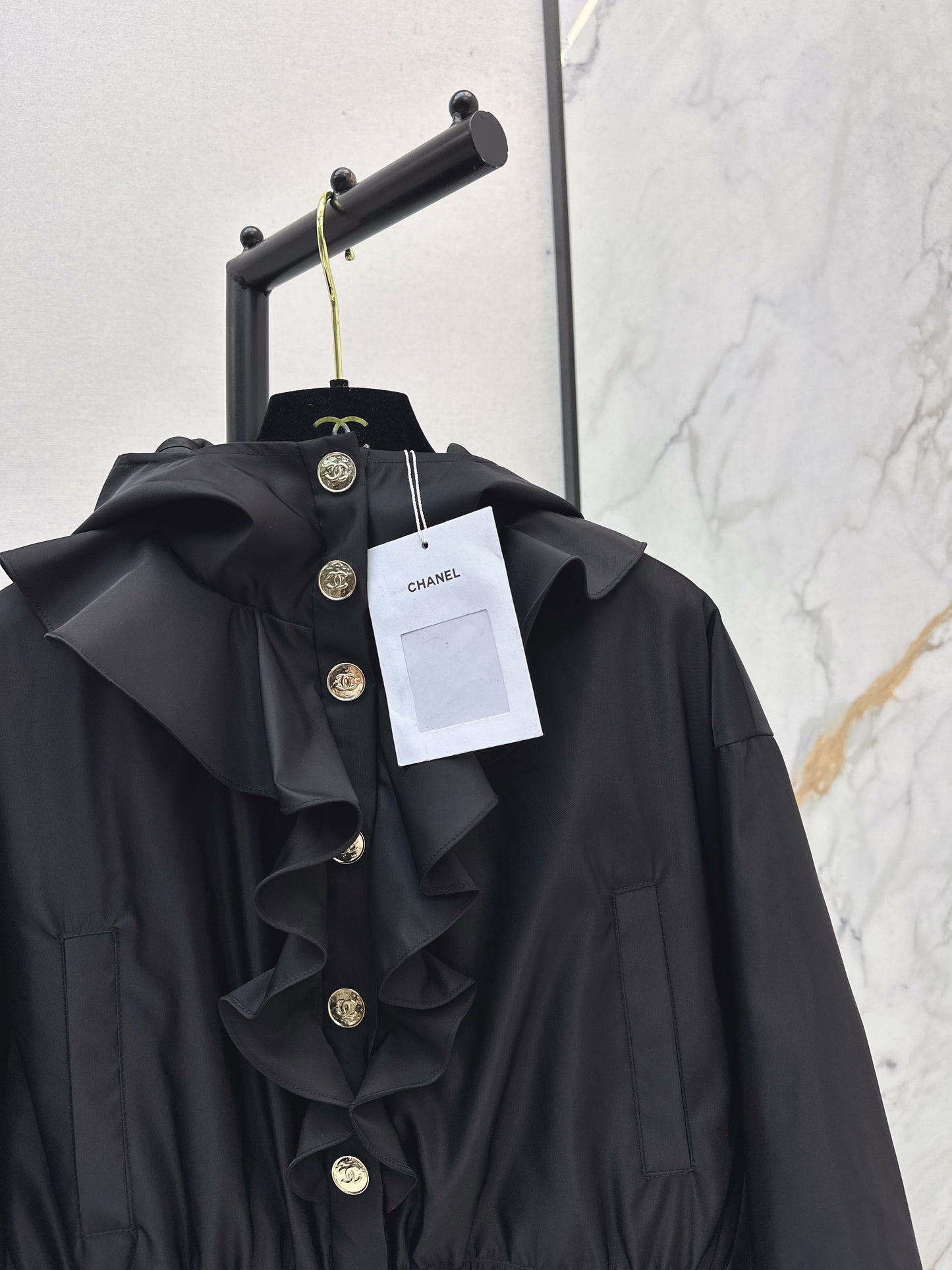 Lotus leaf lace hooded nylon jacket