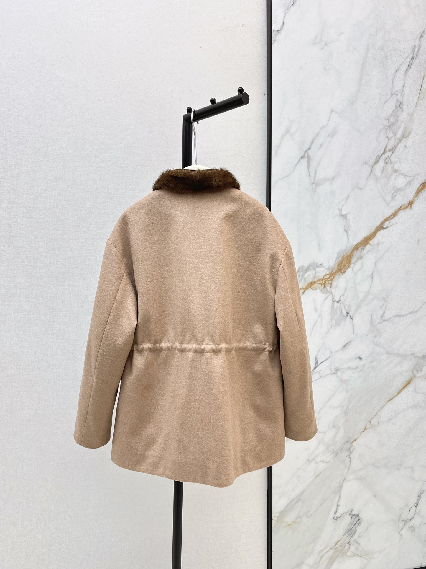 Mink spliced stand up collar down jacket