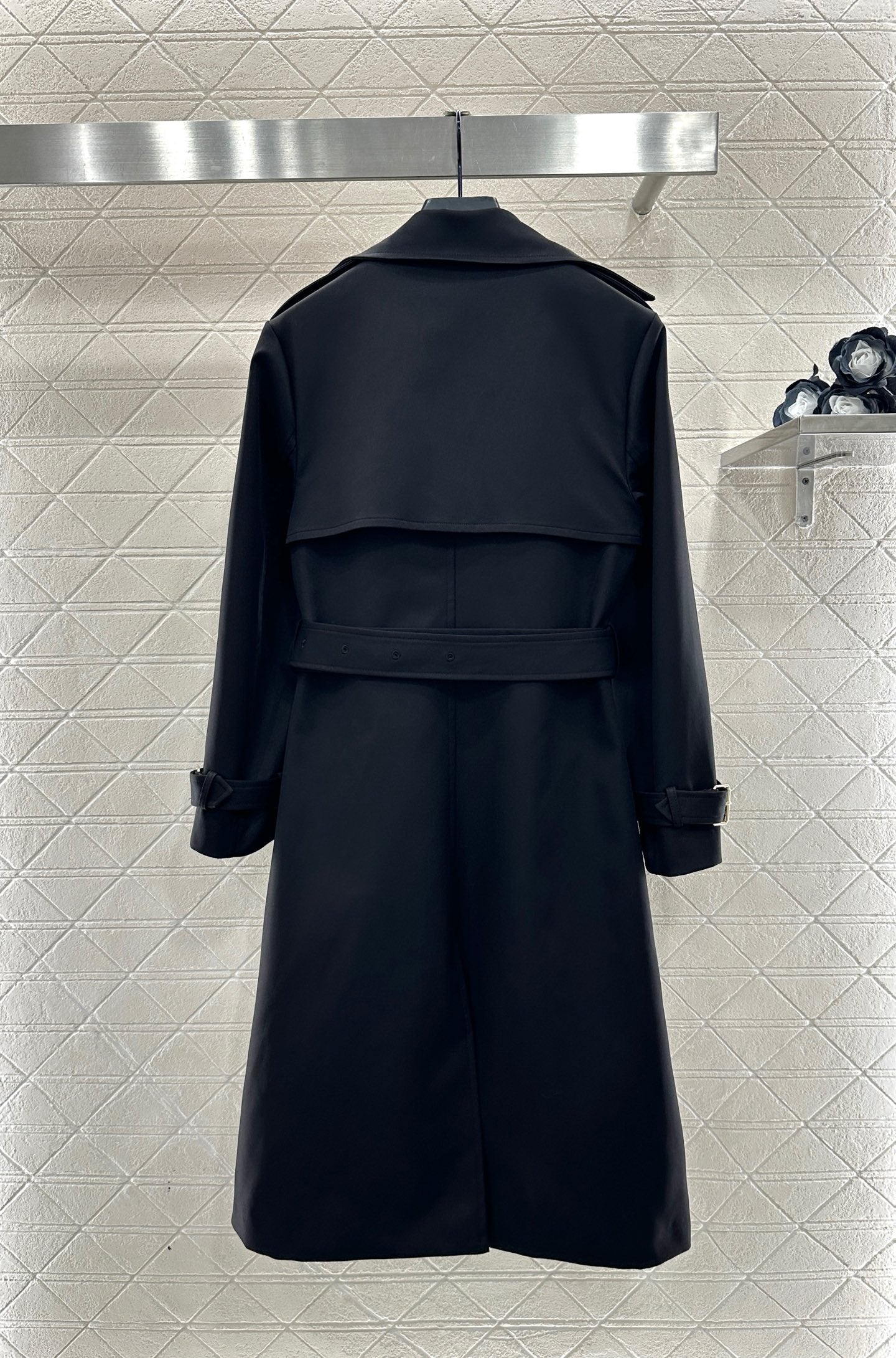 Belt long windbreaker jacket