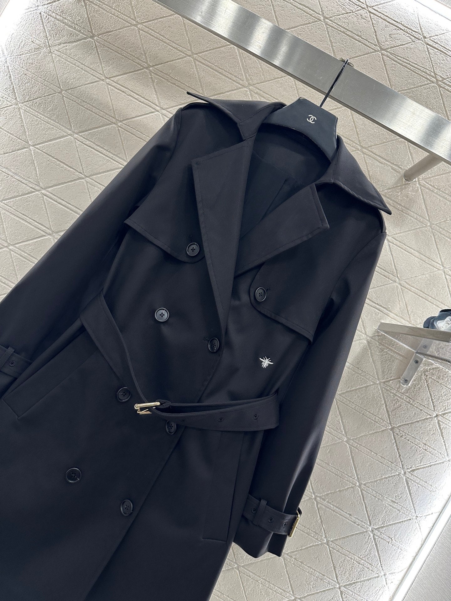 Belt long windbreaker jacket