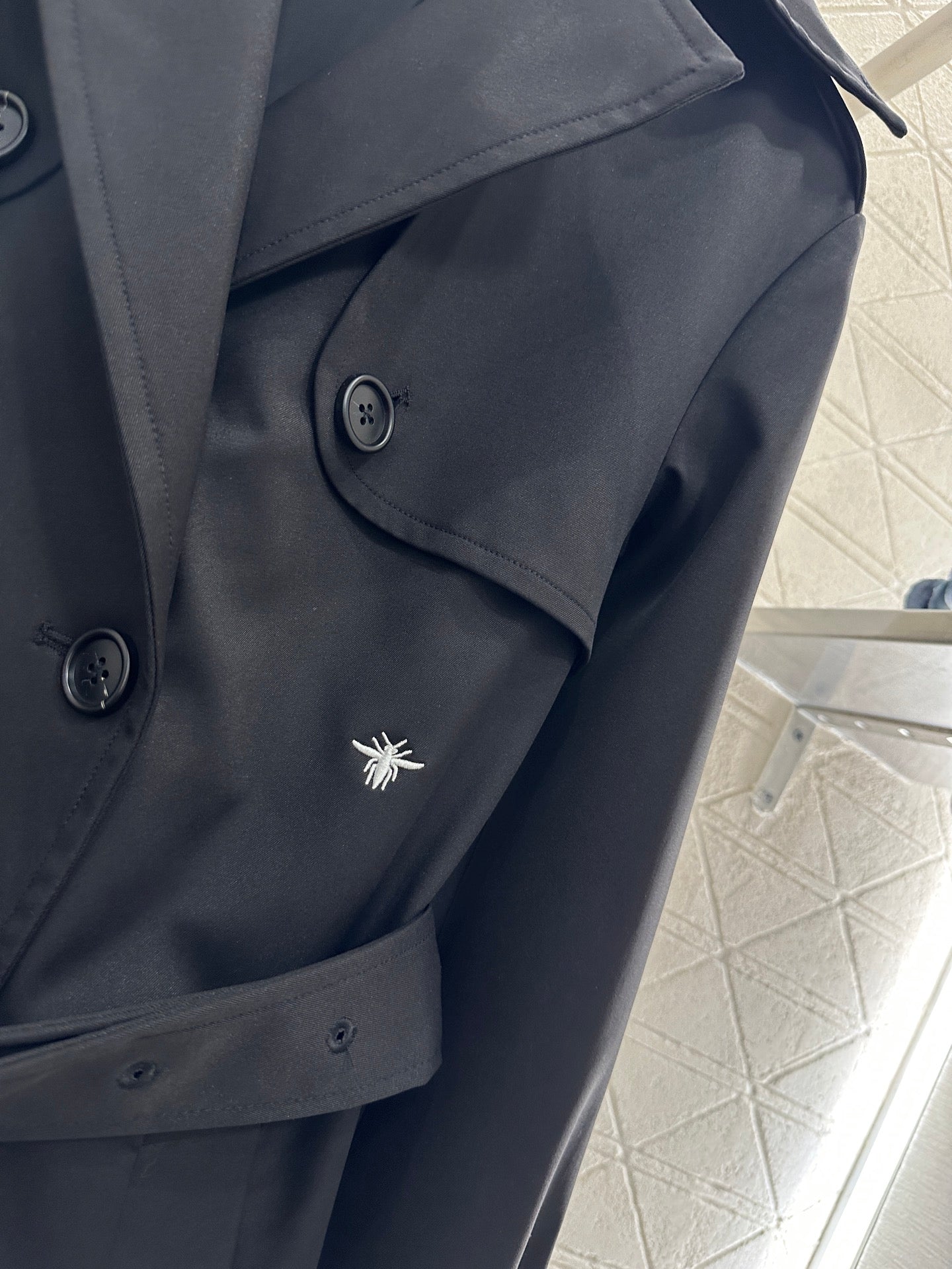 Belt long windbreaker jacket