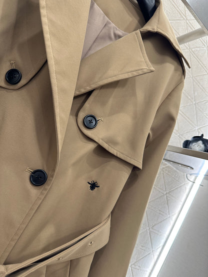 Belt long windbreaker jacket