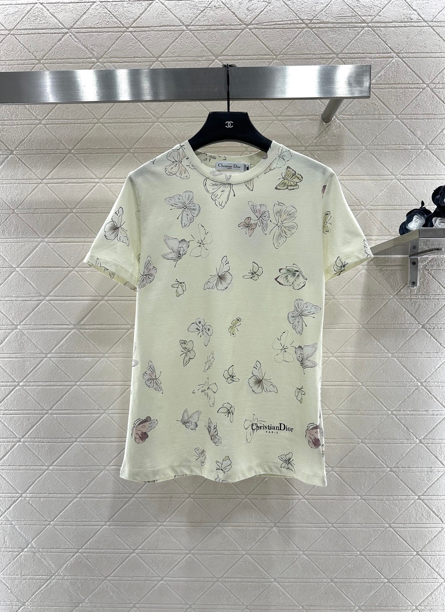 Round neck print 𝑇𝑒𝑒