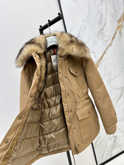 Hooded fur collar drawstring down jacket