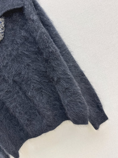 Sparkling woven decorative V-neck sweater