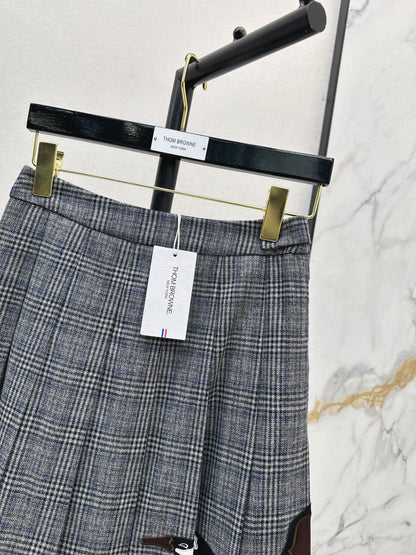 Wild Goose Embroidered plaid Long Half Skirt