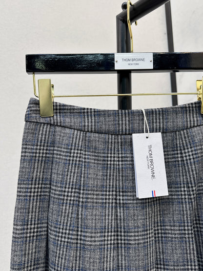 Wild Goose Embroidered plaid Long Half Skirt