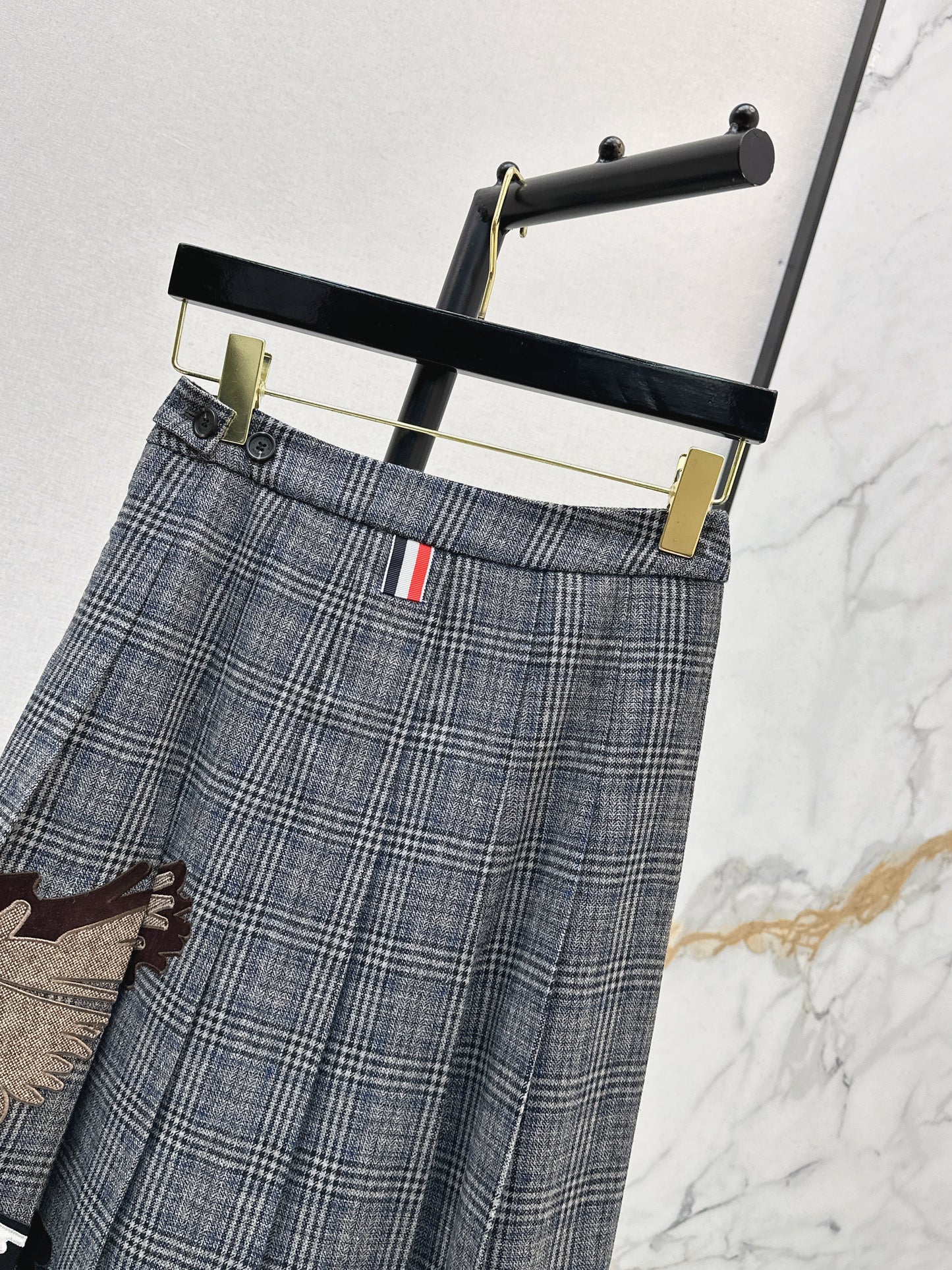 Wild Goose Embroidered plaid Long Half Skirt