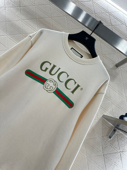 Color blocking letter round neck hoodie