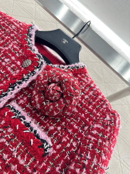 Camellia flower brooch woven outer jacket