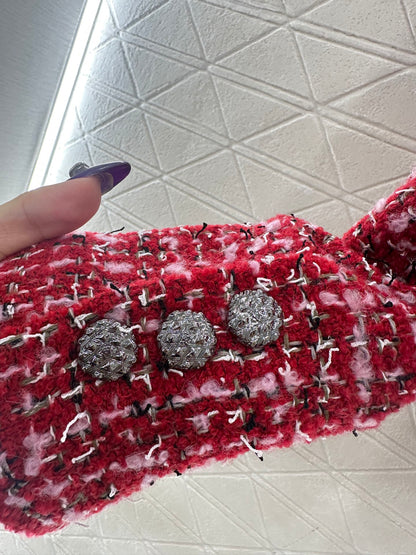 Camellia flower brooch woven jacket