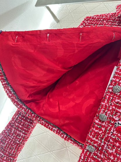 Camellia flower brooch woven jacket