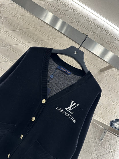 Jacquard letter knitted cardigan