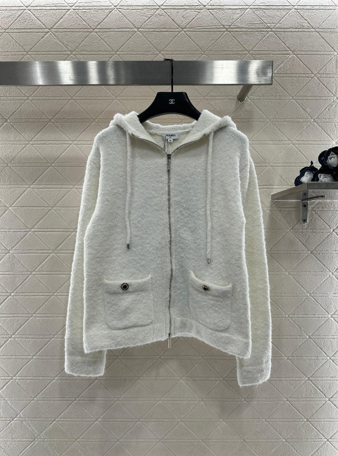 Knitted hooded zipper jacket