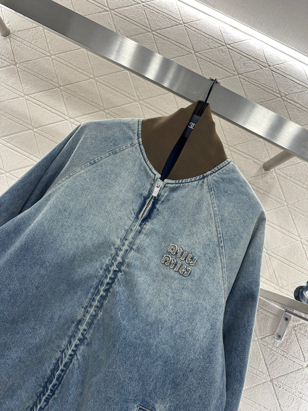 Color blocked threaded zipper denim cotton jacket