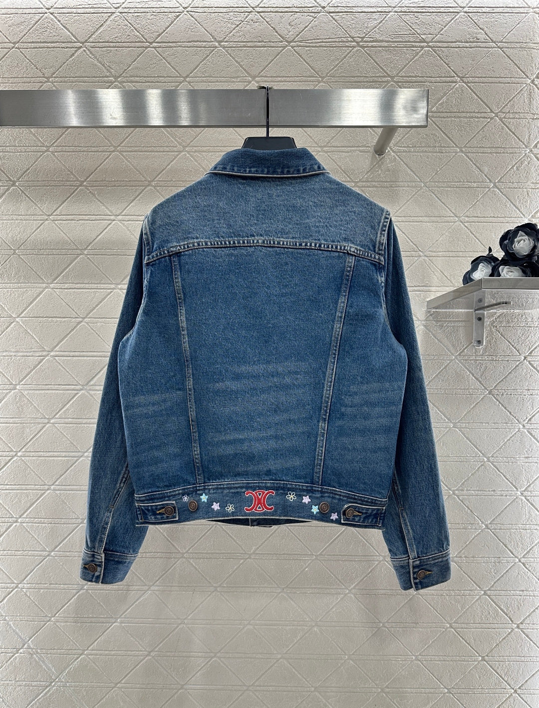Embroidered flower denim jacket