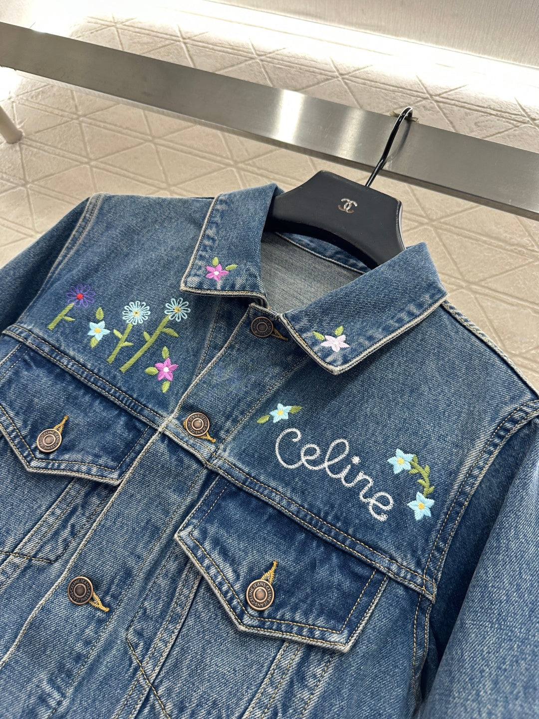 Embroidered flower denim jacket