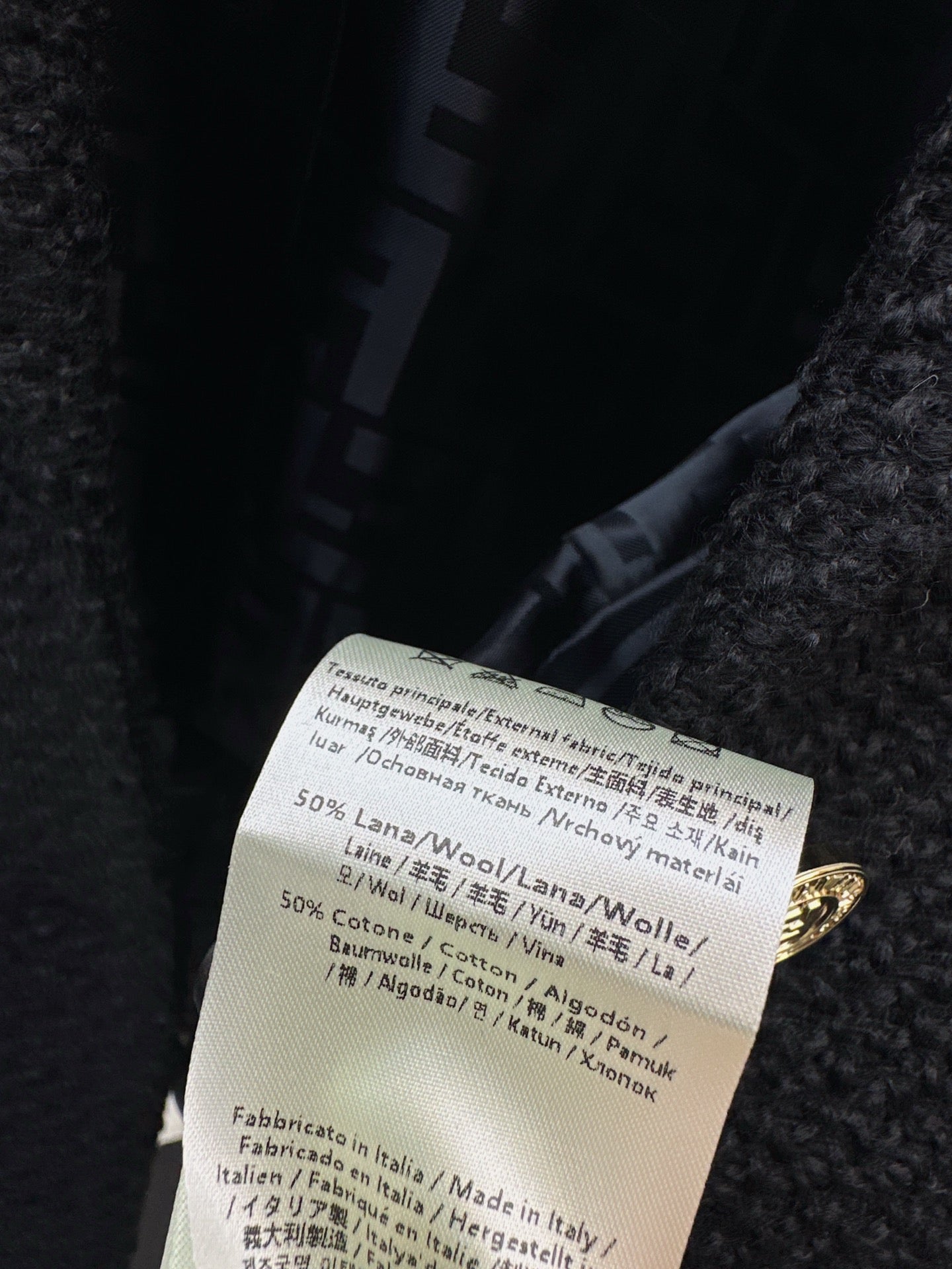 Collar and patchwork pocket suit jacket