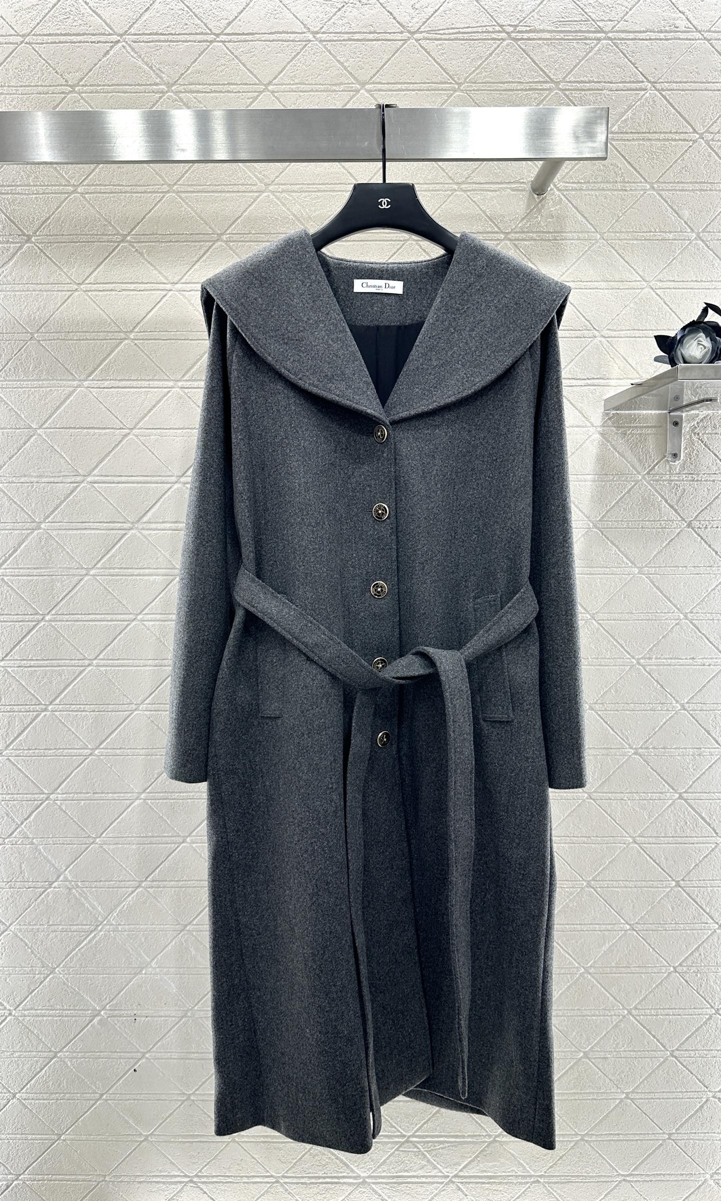 Big collar shawl long coat