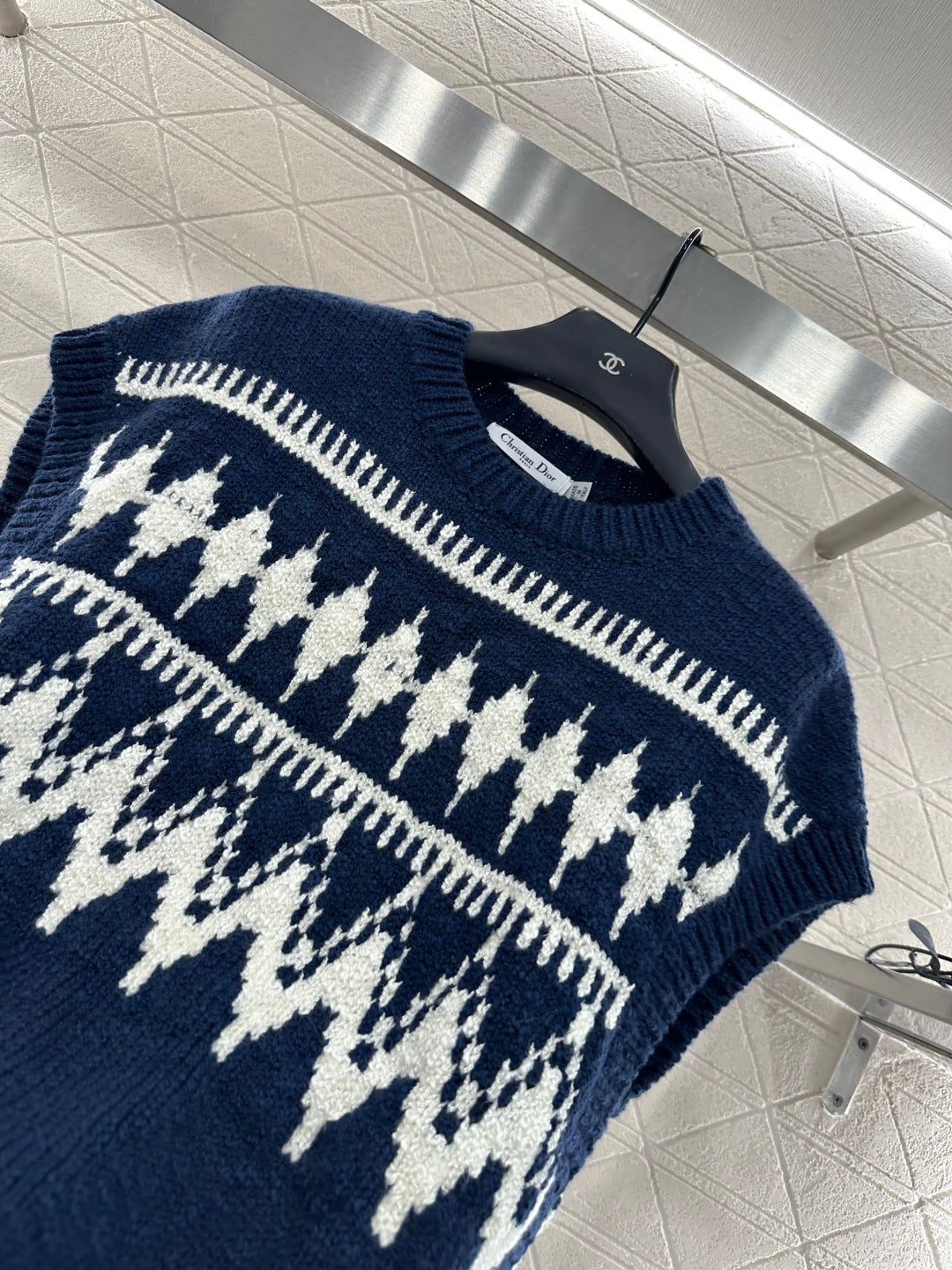 Jacquard knitted vest