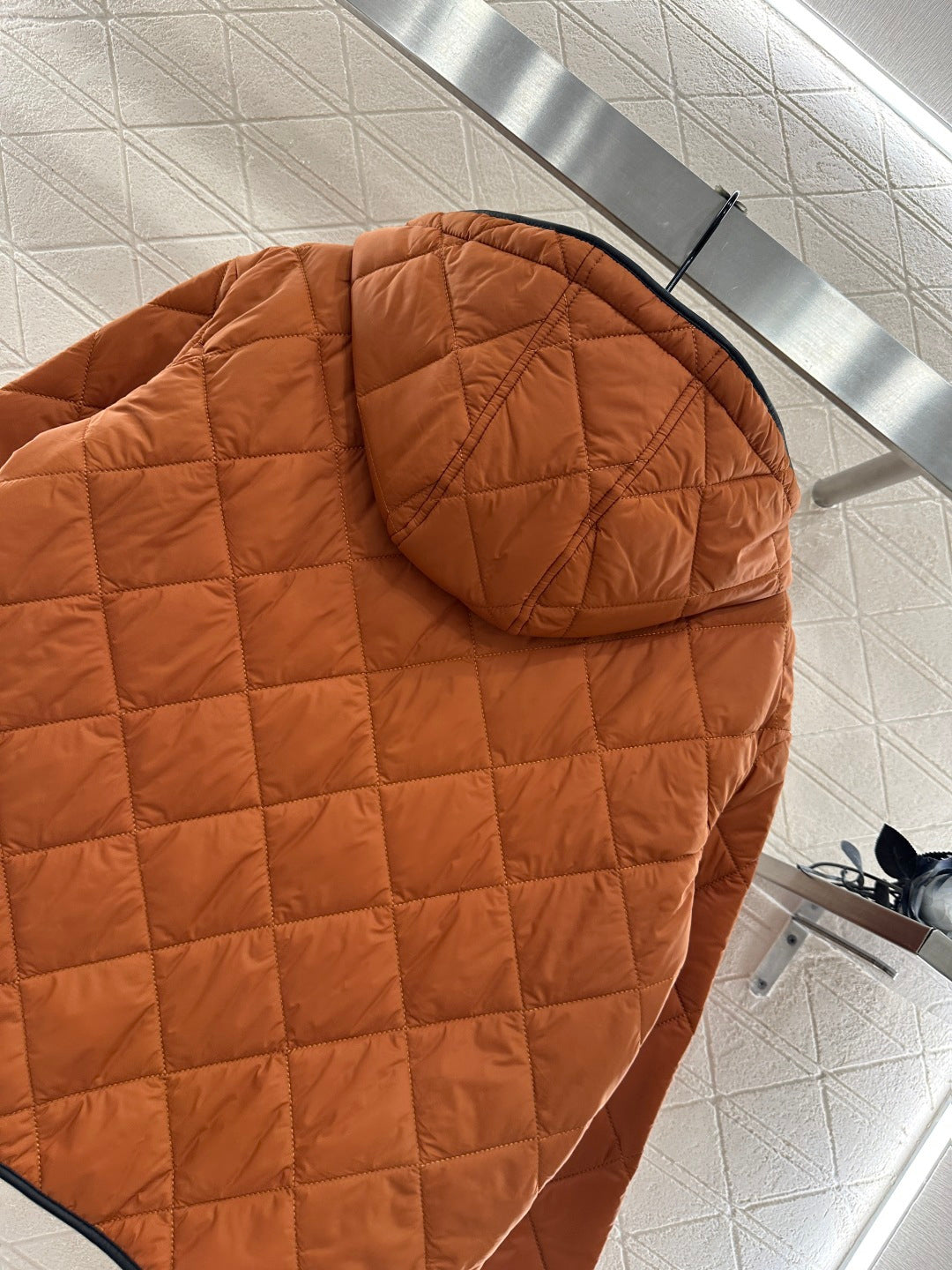 Collar pocket hooded cotton jacket