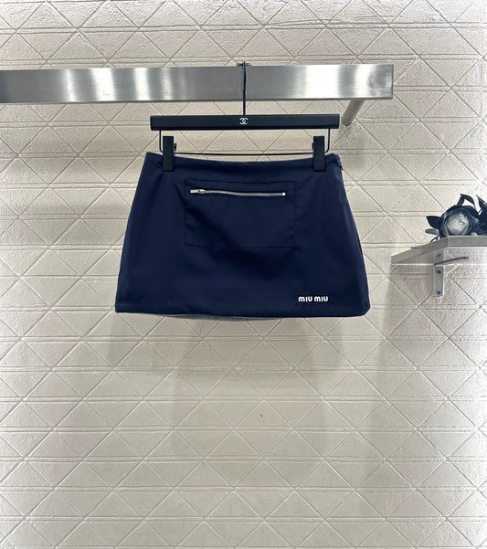 Nylon workwear zipper skirt