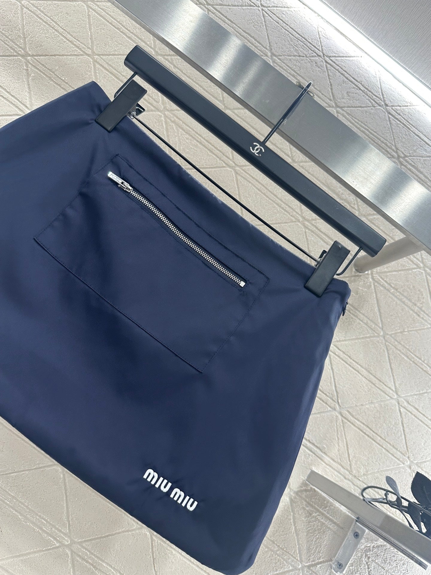 Nylon workwear zipper skirt