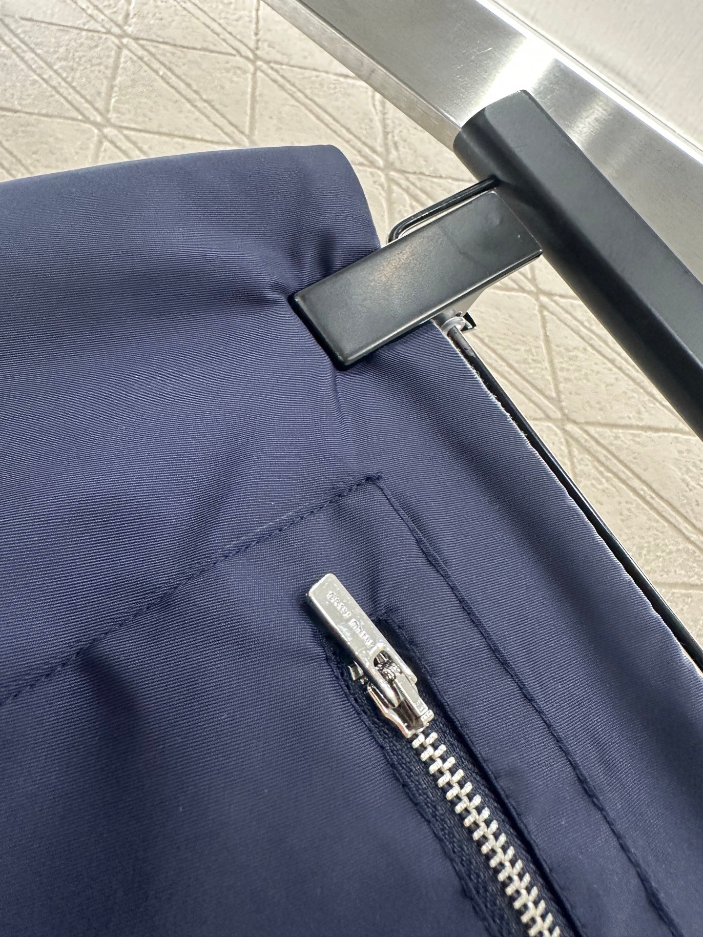 Nylon workwear zipper skirt