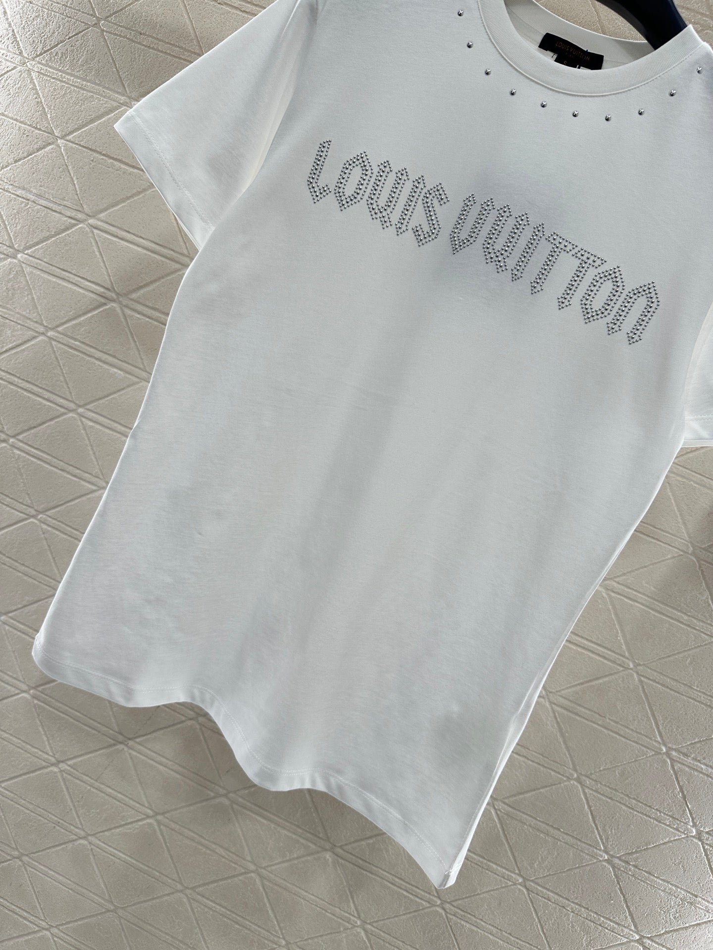 Ironing rivet short sleeves 𝑇𝑒𝑒