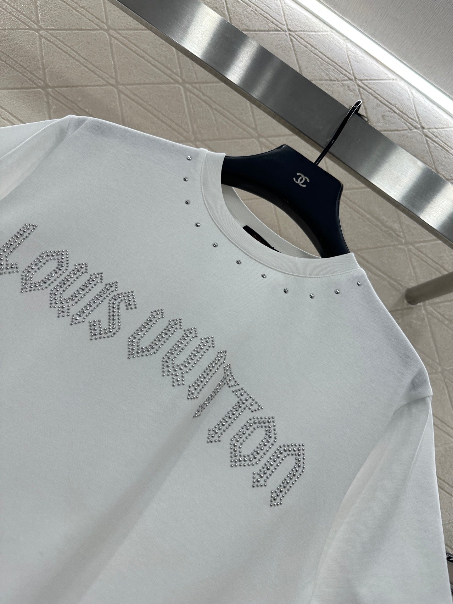 Ironing rivet short sleeves 𝑇𝑒𝑒