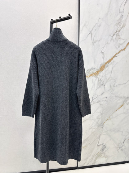 Lazy long knitted coat