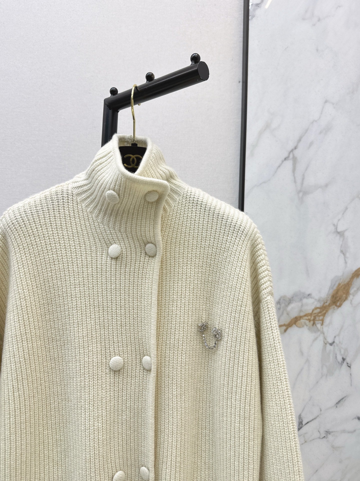 Lazy long knitted coat