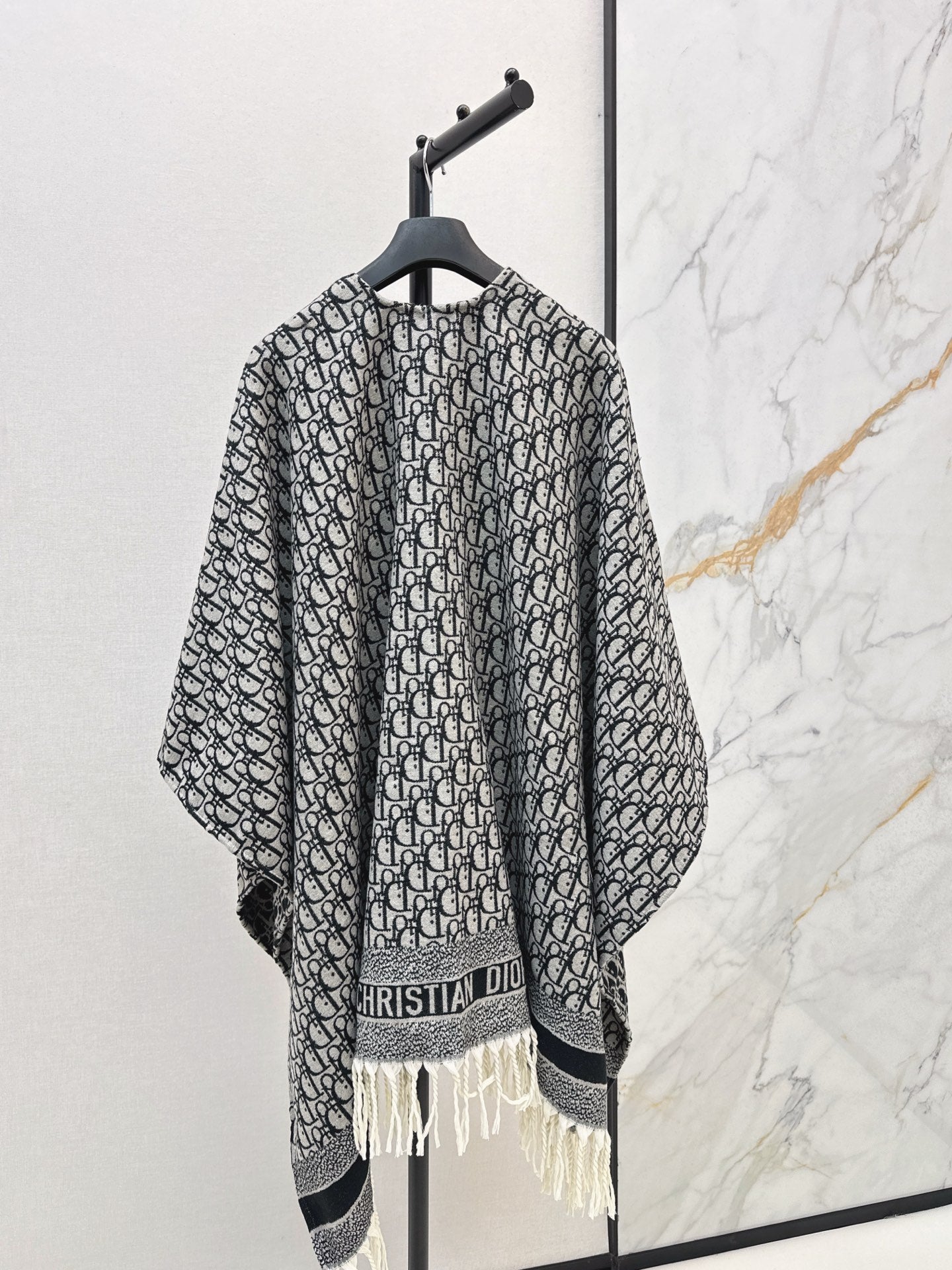 Floral pattern wool shawl scarf cape