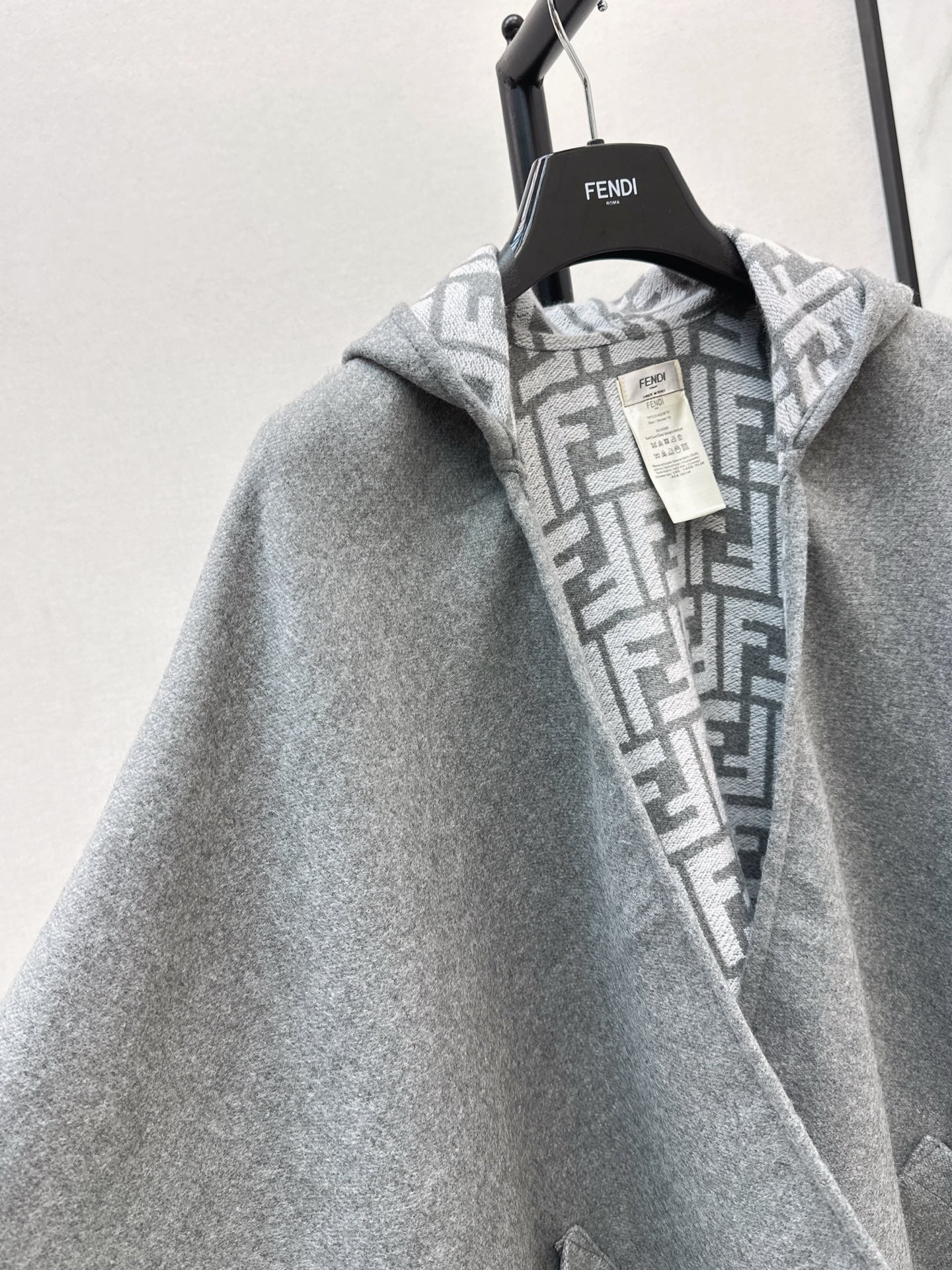 Classic Pattern Wool Cape