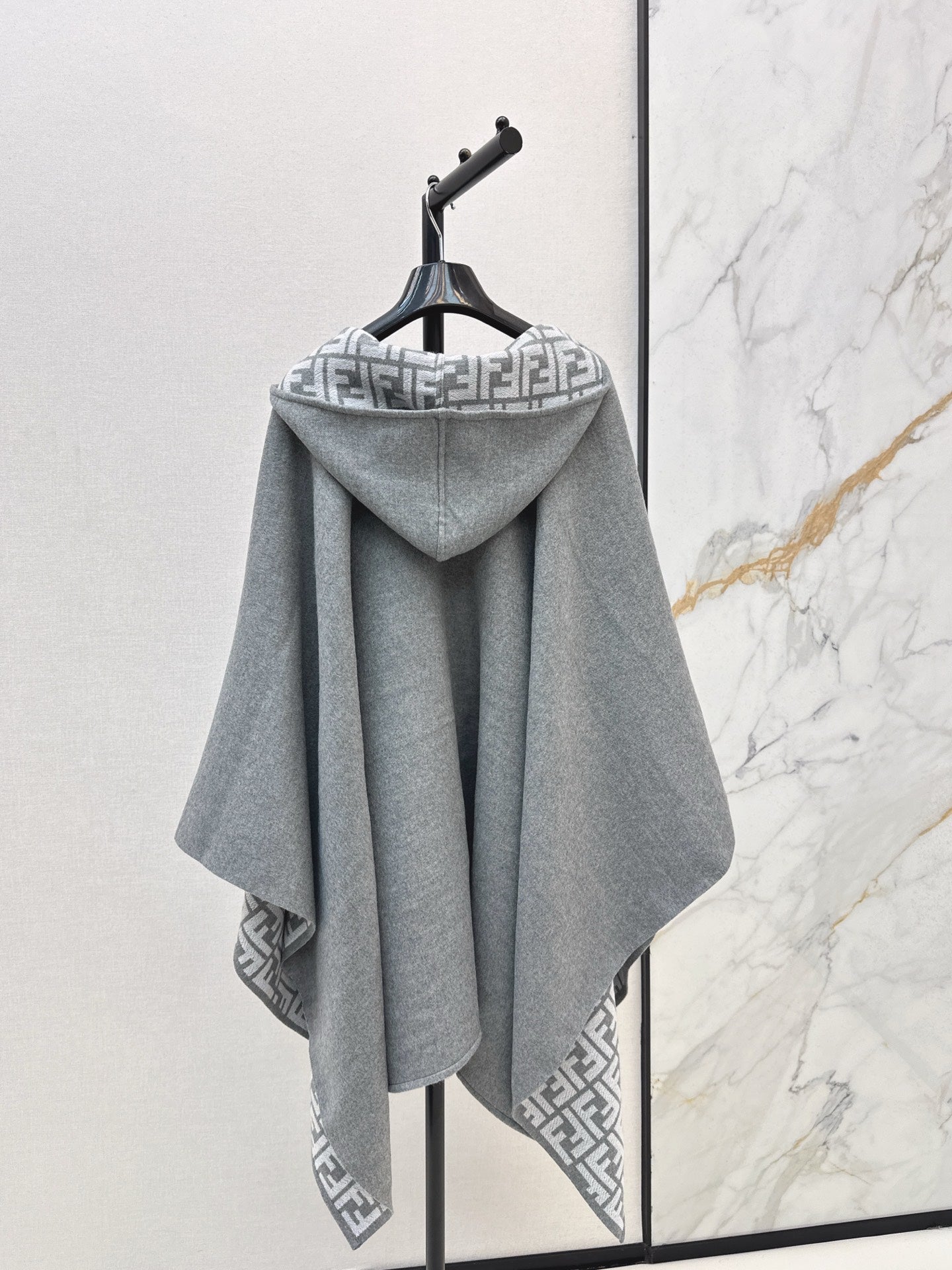 Classic Pattern Wool Cape