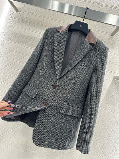 Collar cut leather silhouette suit jacket