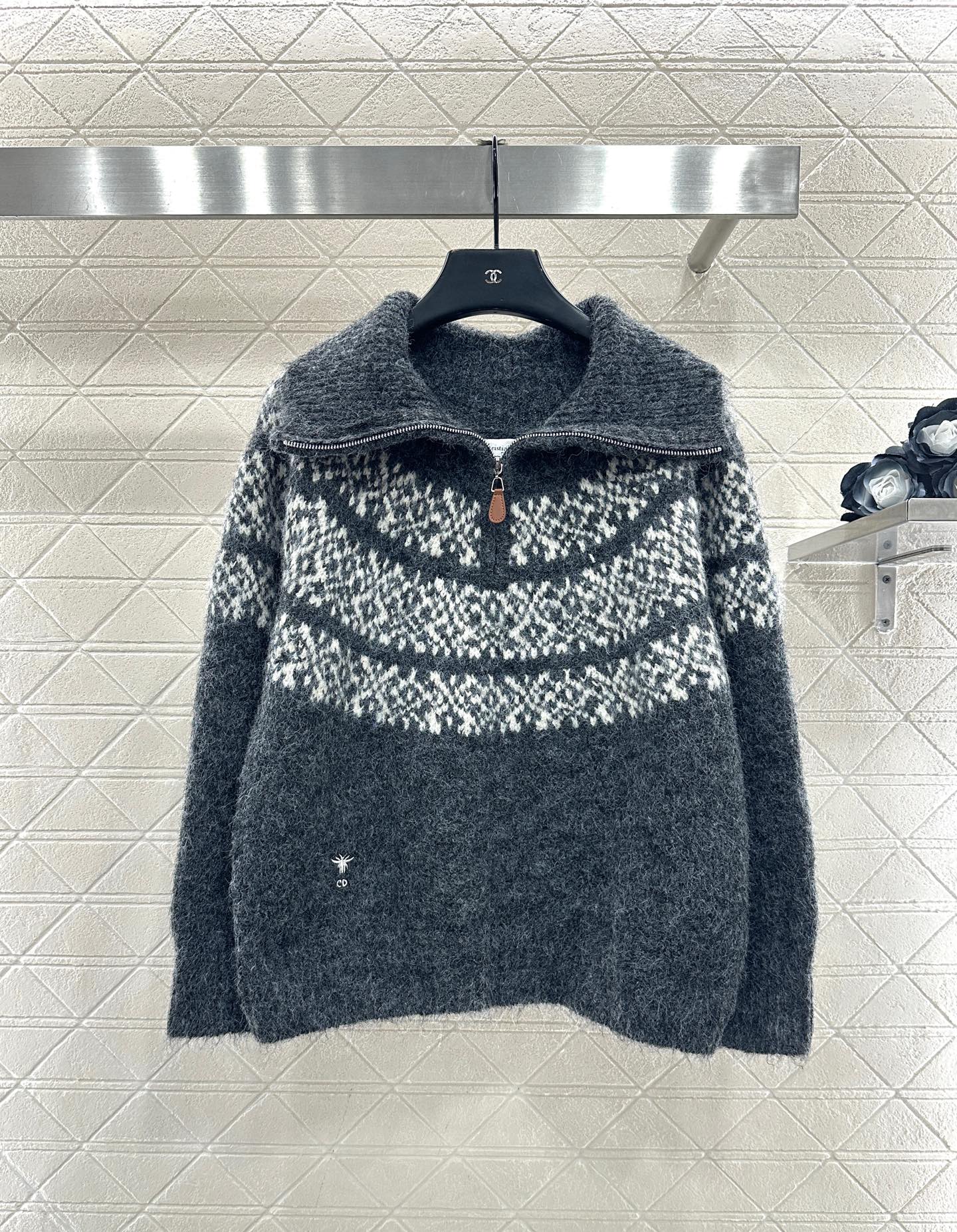 Half open collar pullover sweater