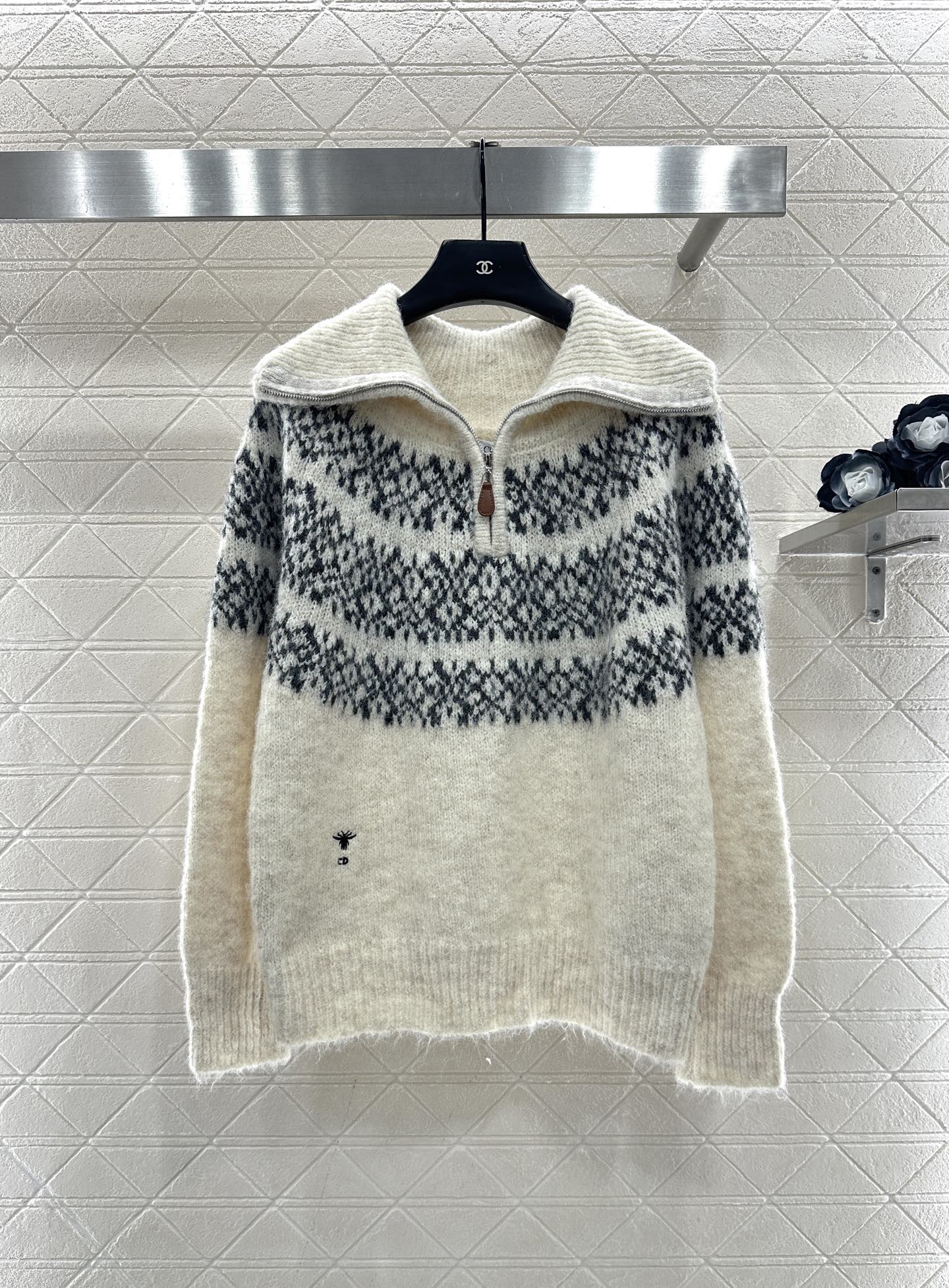 Half open collar pullover sweater