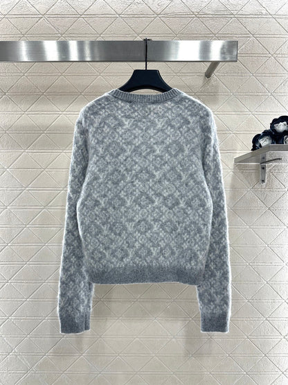 Jacquard round neck pullover sweater