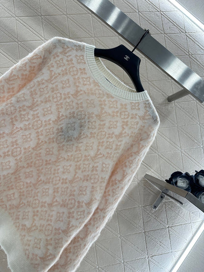 Jacquard round neck pullover sweater