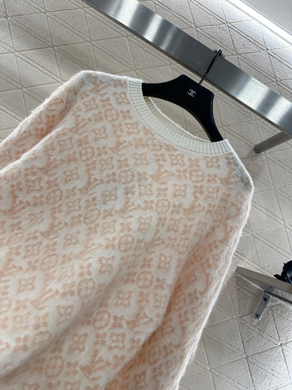 Jacquard round neck pullover sweater