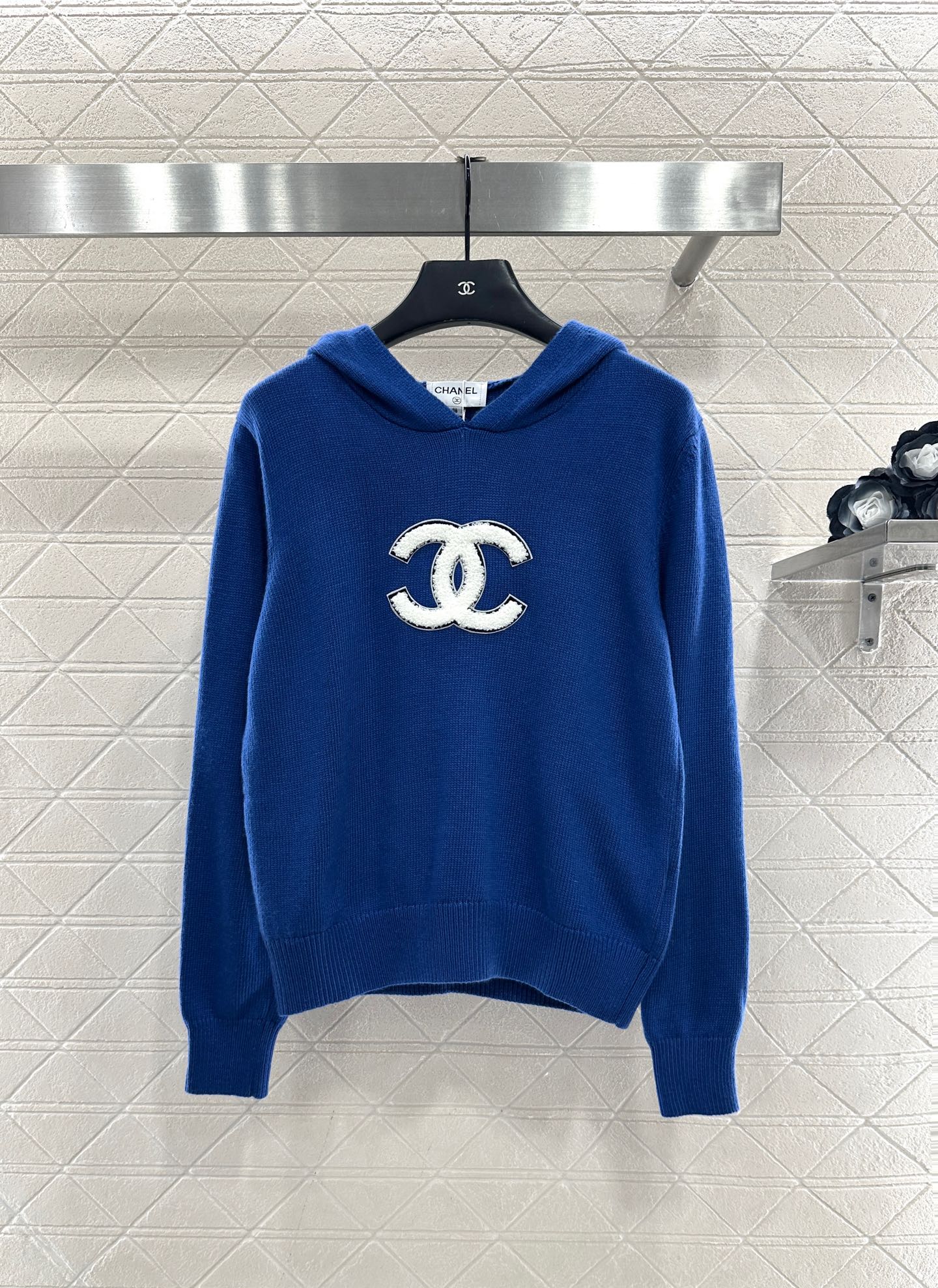 Hooded knitted sweater