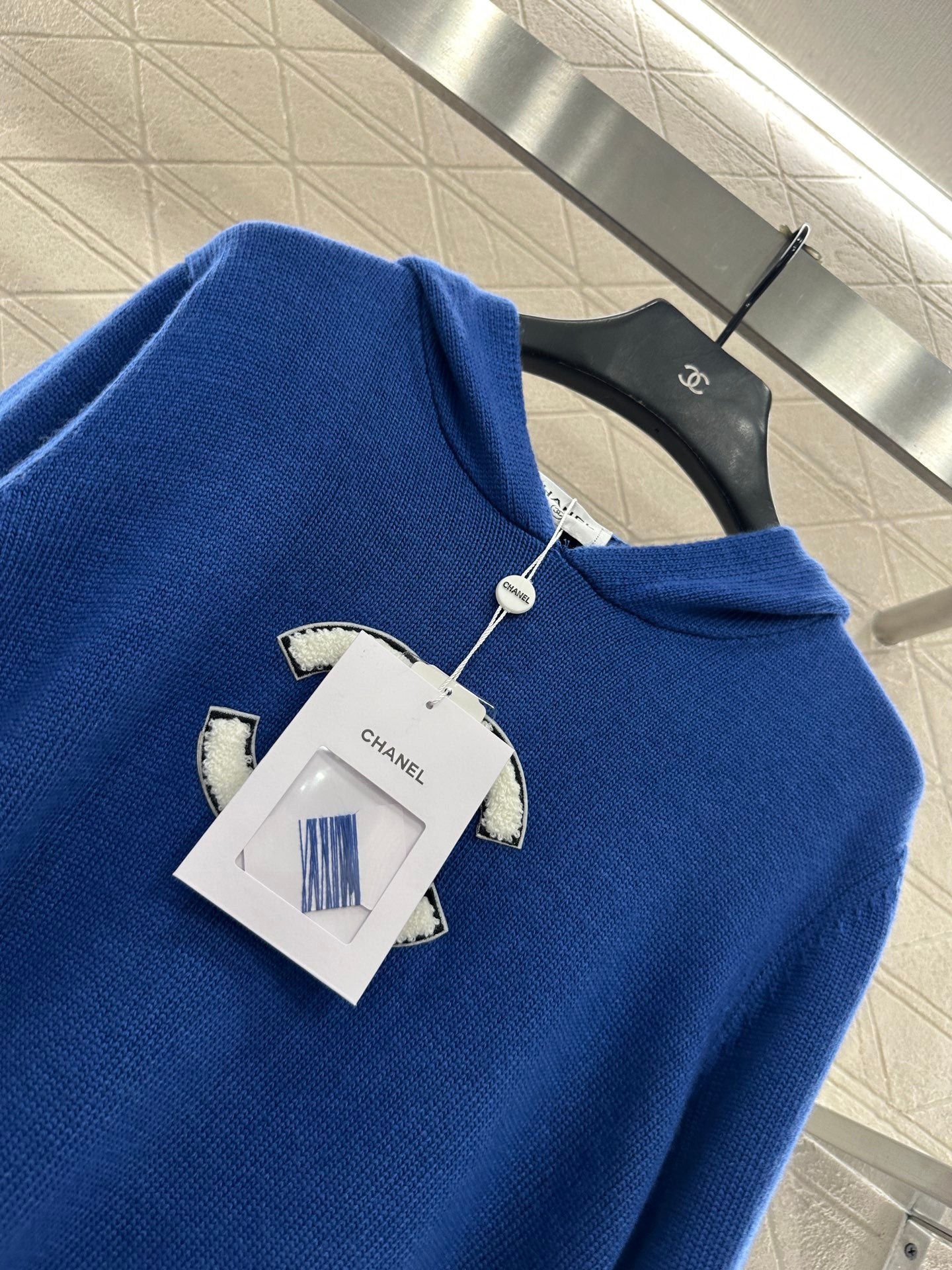 Hooded knitted sweater