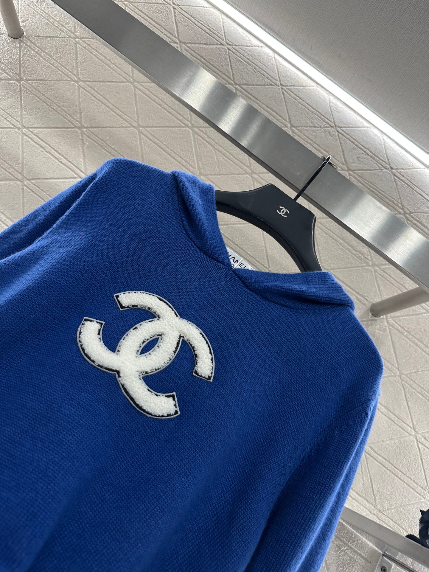 Hooded knitted sweater