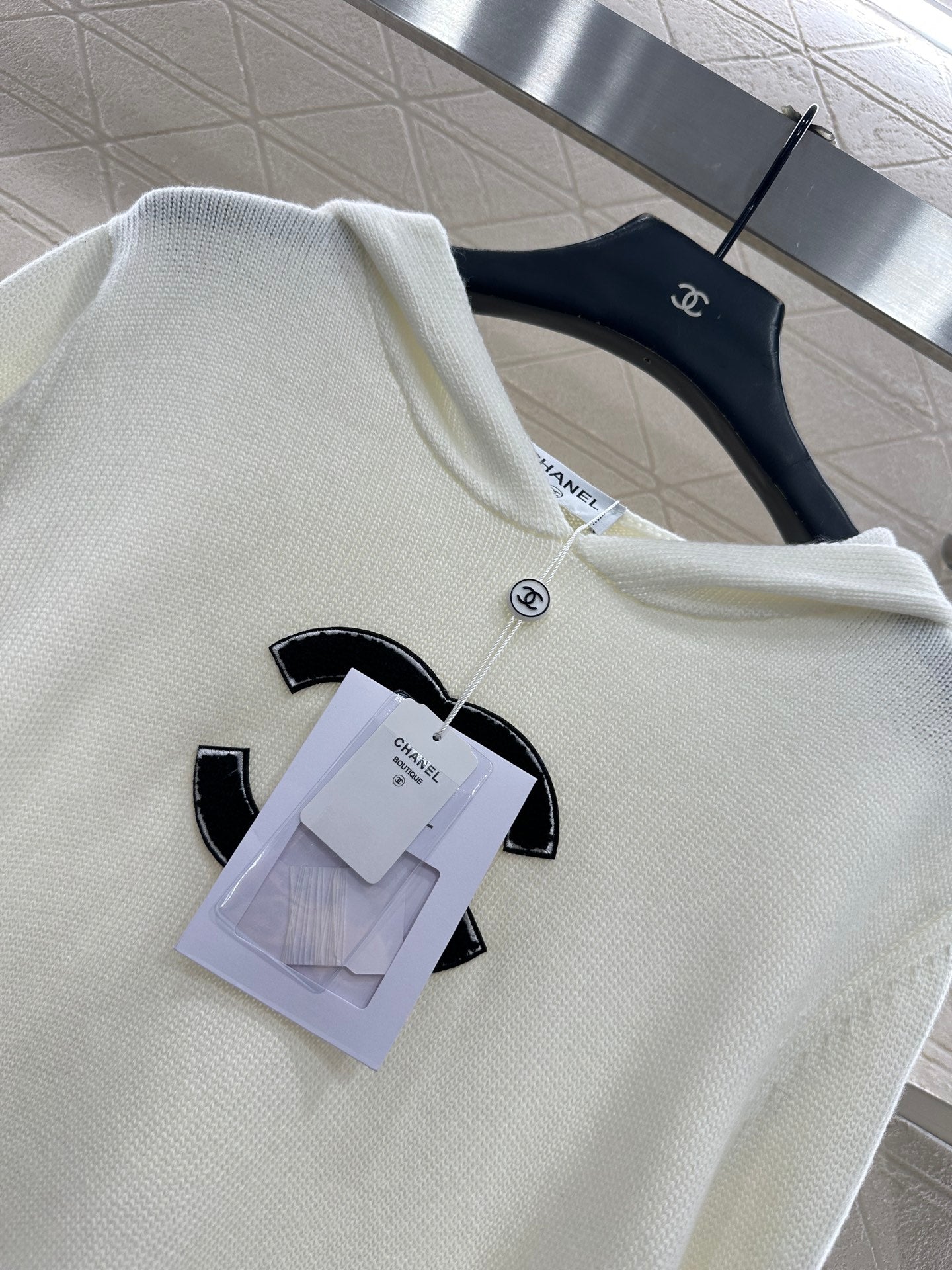 Hooded knitted sweater