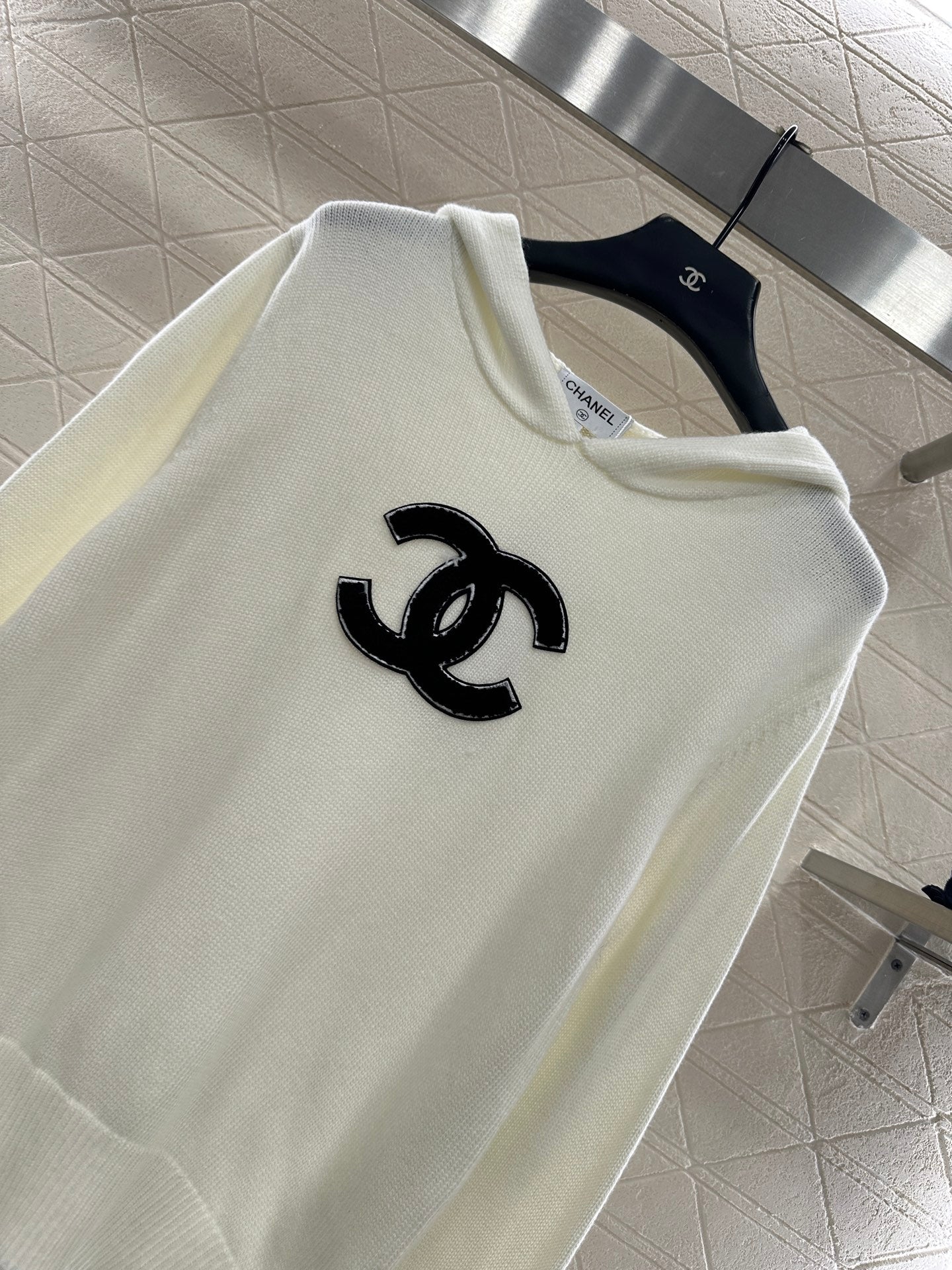 Hooded knitted sweater